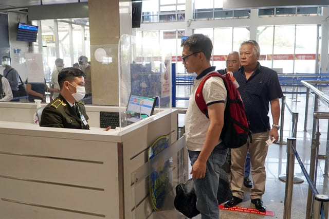 Ho Chi Minh Fast Track at Tan Son Nhat Airport (SGN)