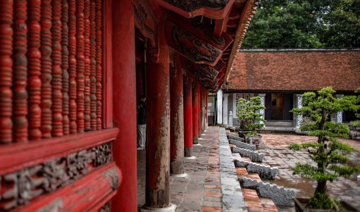 Hanoi Private Shore Excursion: VIP Journey from Halong Port to the Capital
